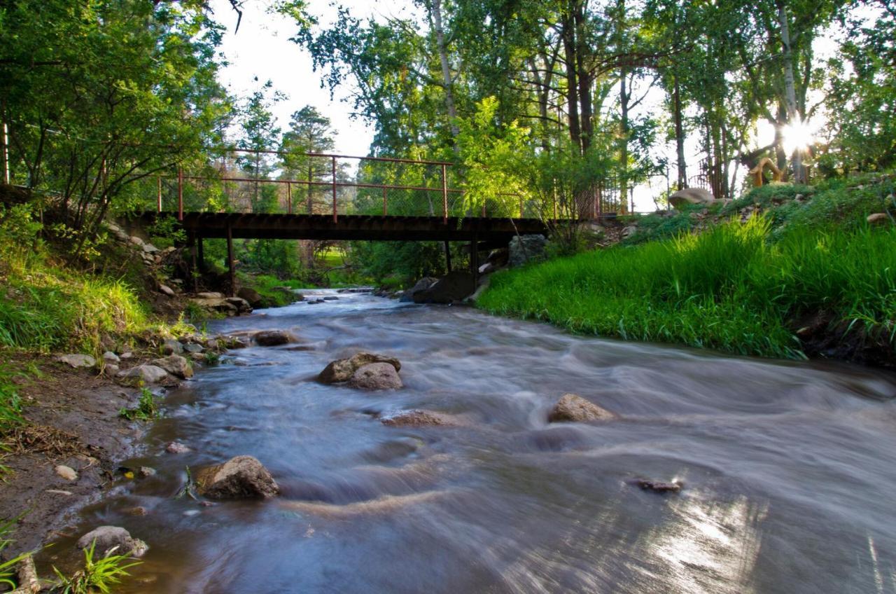 Sleeping Bear, 2 Bedrooms, Front Deck, Midtown, Sleeps 6 Ruidoso Exterior photo